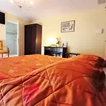 Logis & Restaurant Du Chemin Des Dames 2* Corbeny