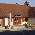 Logis & Restaurant Du Chemin Des Dames