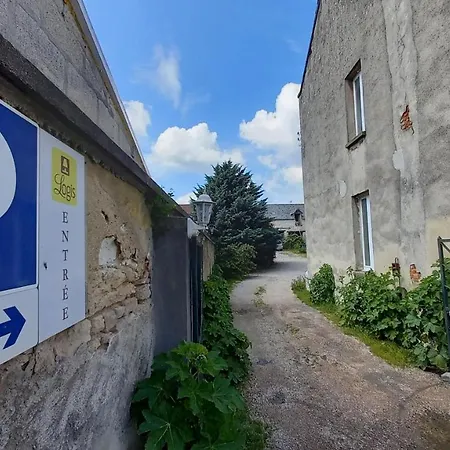Logis & Restaurant Du Chemin Des Dames 酒店 Corbeny