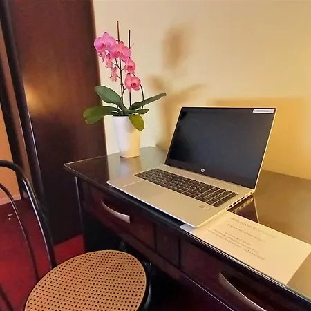 Logis & Restaurant Du Chemin Des Dames Corbeny