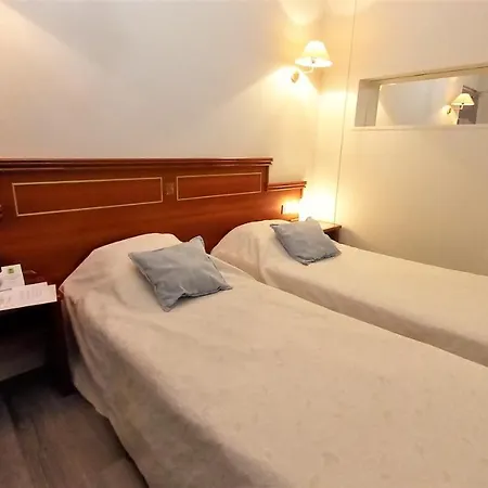 Hotel Logis & Restaurant Du Chemin Des Dames Corbeny