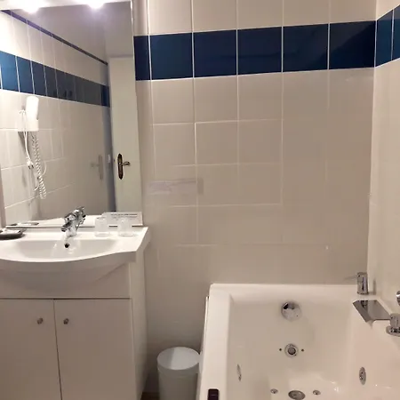 Logis & Restaurant Du Chemin Des Dames 2* Corbeny