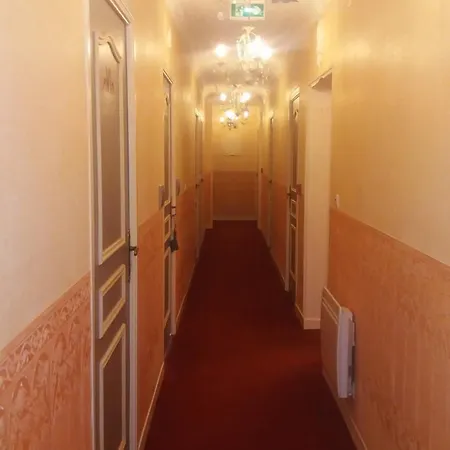 Logis & Restaurant Du Chemin Des Dames