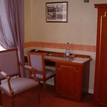 Logis & Restaurant Du Chemin Des Dames Отель