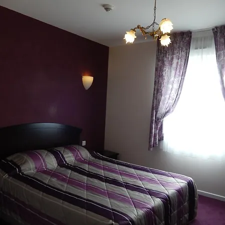 Отель Logis & Restaurant Du Chemin Des Dames 2*