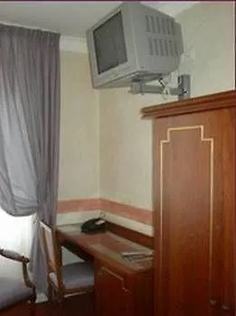 Logis & Restaurant Du Chemin Des Dames Corbeny