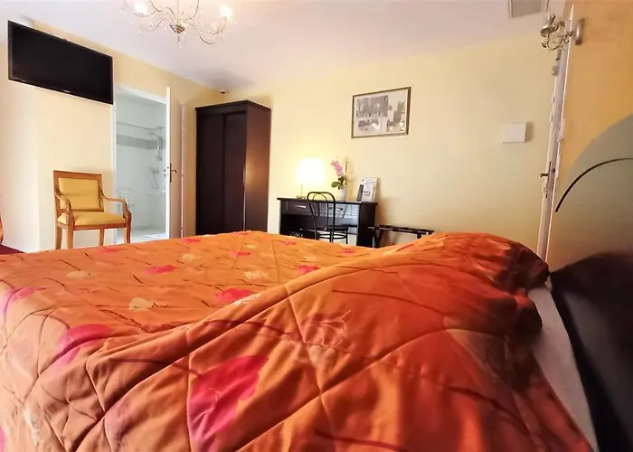 Logis Hotel & Restaurant Du Chemin Des Dames 2* Corbeny