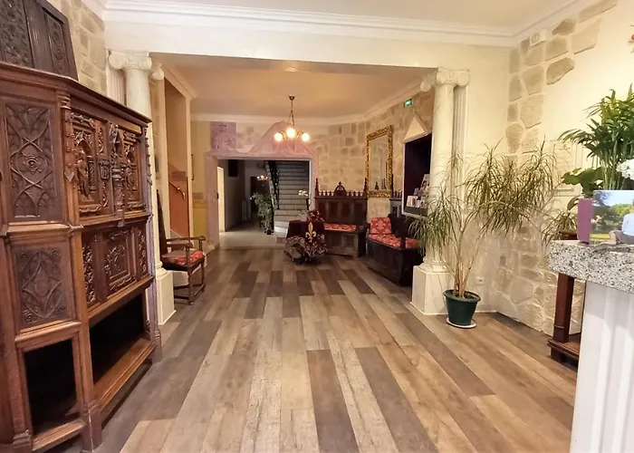 Logis Hotel & Restaurant Du Chemin Des Dames