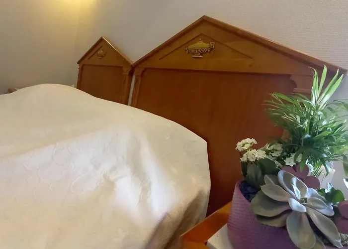 Logis Hotel & Restaurant Du Chemin Des Dames Hotel Corbeny