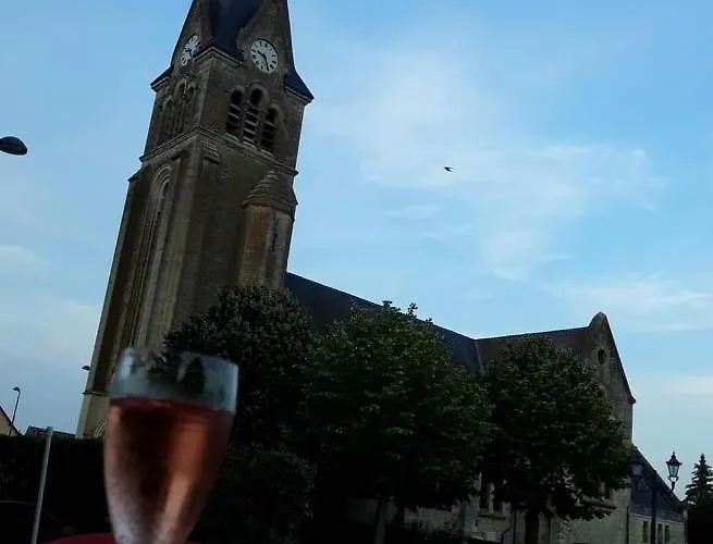 Logis Hotel & Restaurant Du Chemin Des Dames Hotel 2*