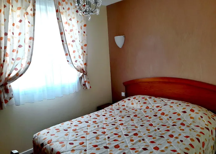 Logis Hotel & Restaurant Du Chemin Des Dames Corbeny