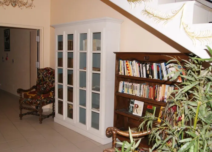 호텔 Logis & Restaurant Du Chemin Des Dames 2*