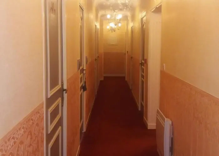 Logis Hotel & Restaurant Du Chemin Des Dames