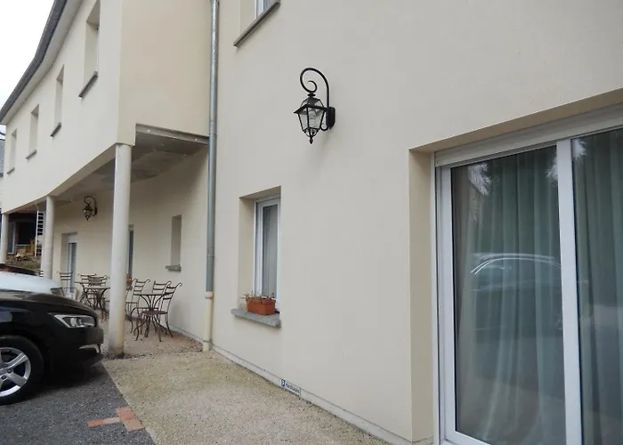 Logis Hotel & Restaurant Du Chemin Des Dames