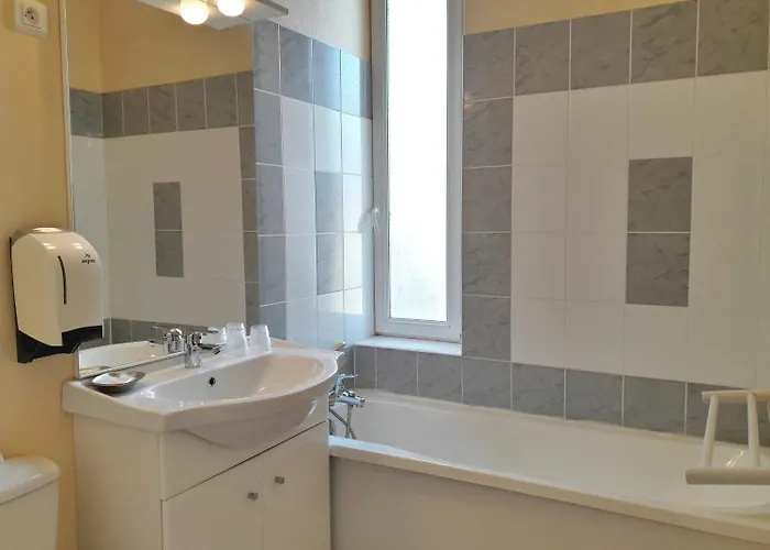 Logis Hotel & Restaurant Du Chemin Des Dames Hotel