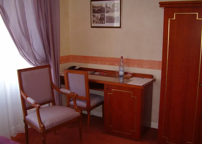 Logis Hotel & Restaurant Du Chemin Des Dames Hotel