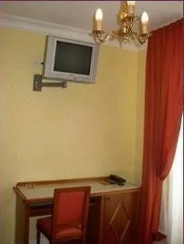 Logis Hotel & Restaurant Du Chemin Des Dames Corbeny