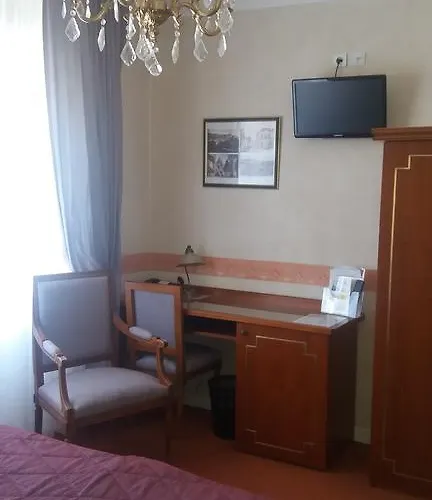 Logis Hotel & Restaurant Du Chemin Des Dames Hotel