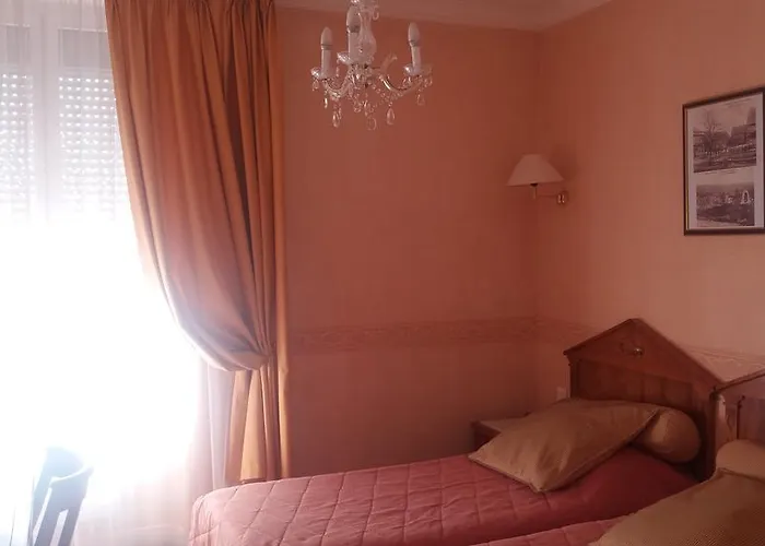 Logis Hotel & Restaurant Du Chemin Des Dames 2*