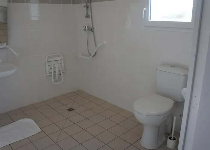 Logis Hotel & Restaurant Du Chemin Des Dames Hotel