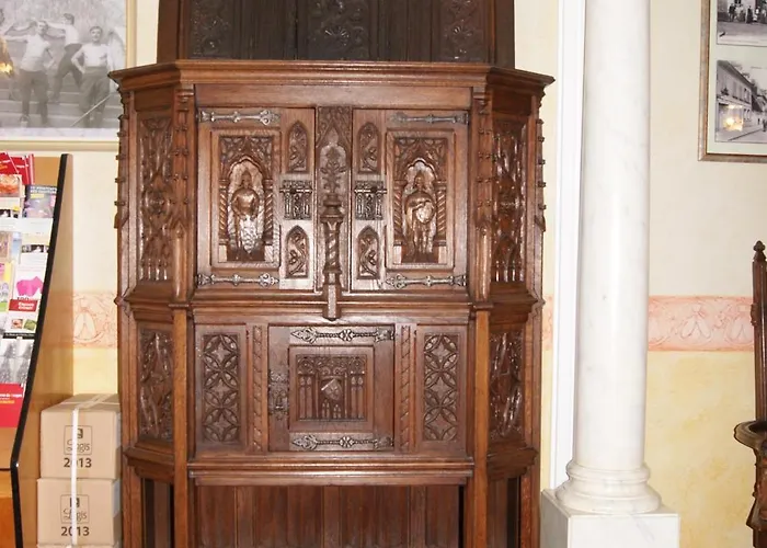 호텔 Logis & Restaurant Du Chemin Des Dames 2*